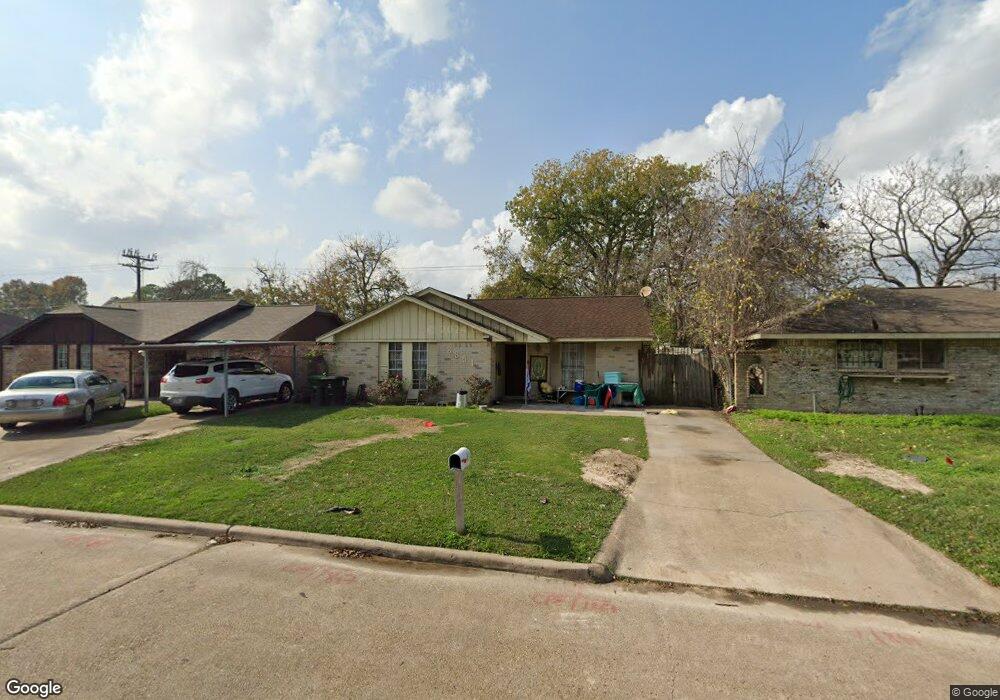 8351 Ponnel Ln, Houston, TX 77088 - photo 1