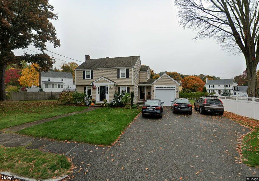 24 Elmcrest Rd, Wakefield, MA 01880 - photo 1