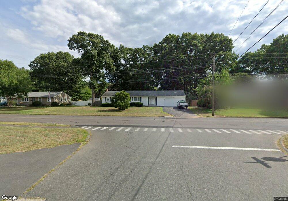 329 S Elm St, Windsor Locks, CT 06096 - photo 1