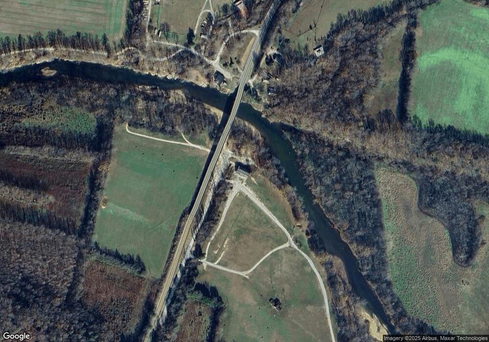 2505 Waynesboro Hwy, Waynesboro, TN 38485 - photo 1