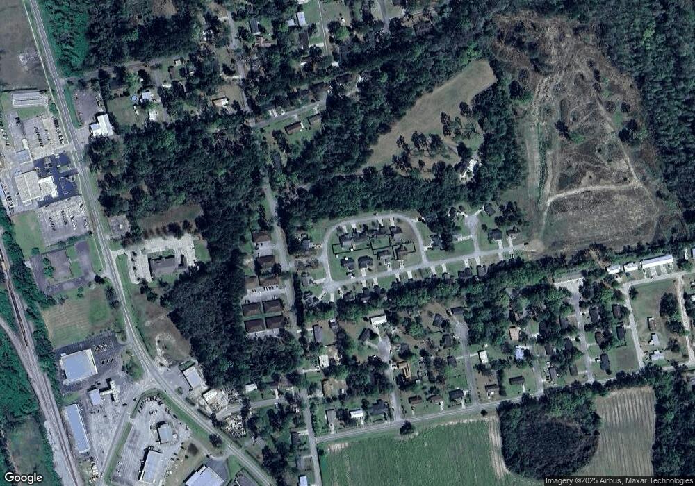 400 Honeysuckle Way, Adel, GA 31620 - photo 1