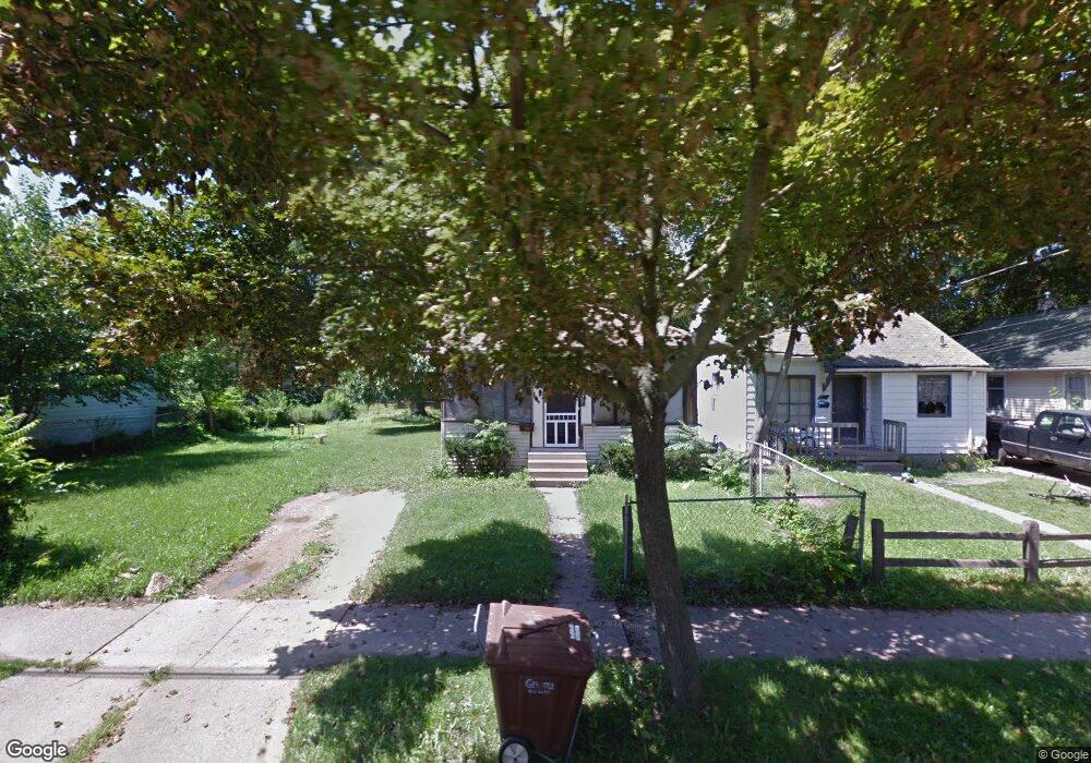 1327 Robertson Ave, Lansing, MI 48915 - photo 1