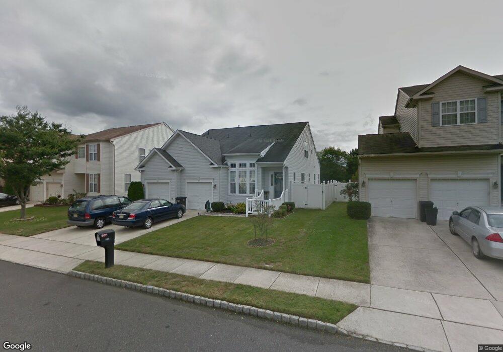 186 Nathan Hale Dr, Woodbury, NJ 08096 - photo 1