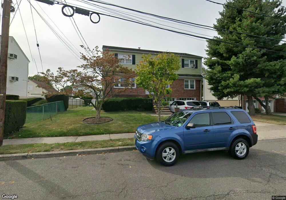 7 Sievers Ln unit 2nd flr, South Hackensack, NJ 07606 - photo 1