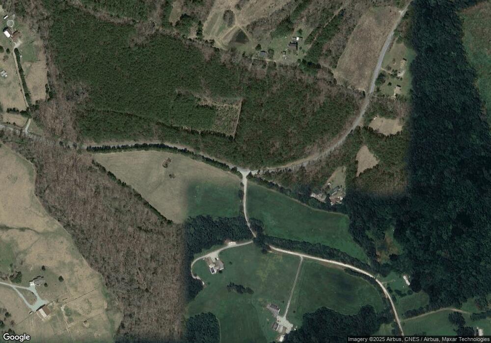 613 Cedar Ln, Kenbridge, VA 23944 - photo 1