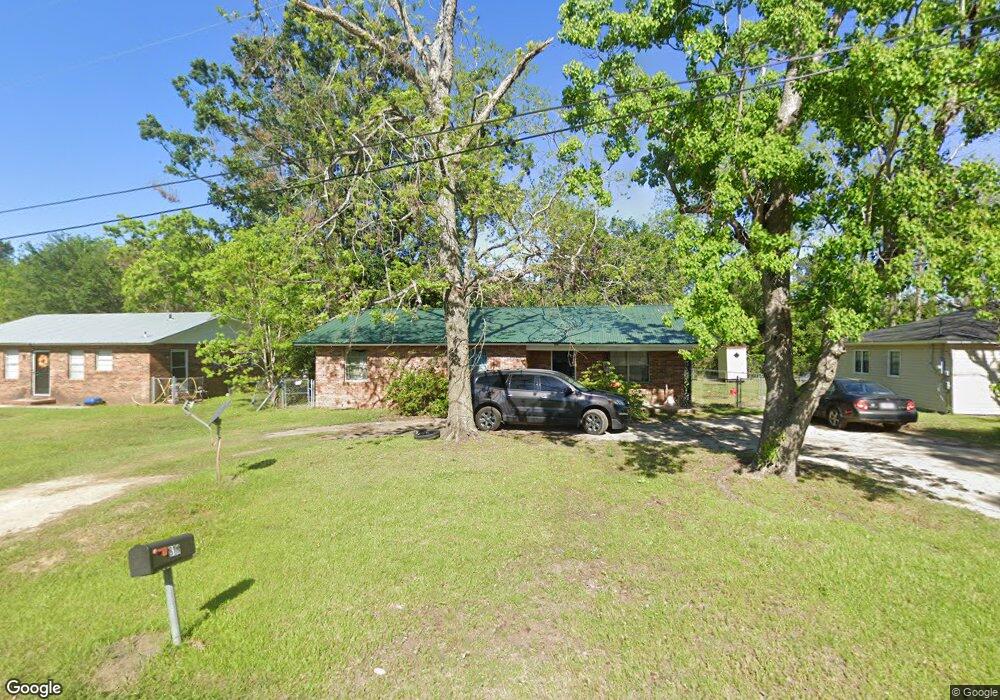 816 Beaver Cir, Douglas, GA 31533 - photo 1