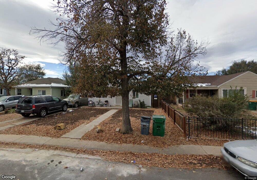 1741 Oswego St, Aurora, CO 80010 - photo 1