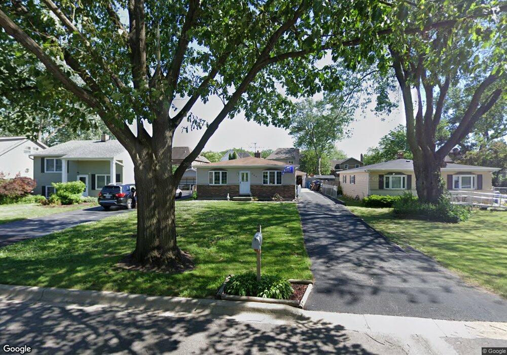 624 W Comstock Ave, Elmhurst, IL 60126 - photo 1