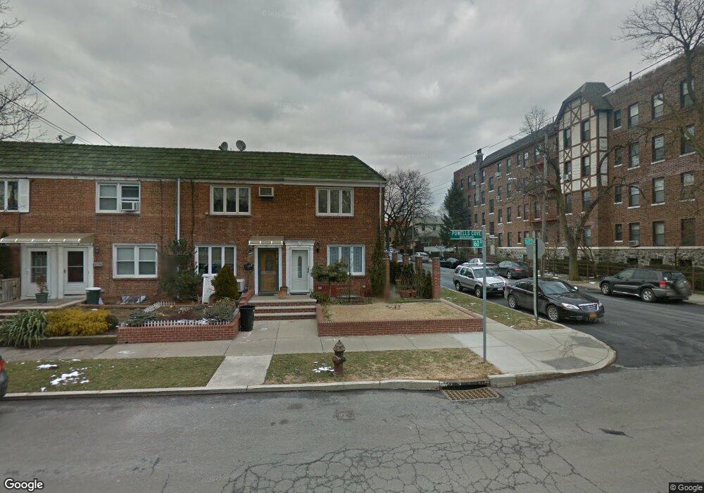 15923 Powells Cove Blvd, Whitestone, NY 11357 - photo 1