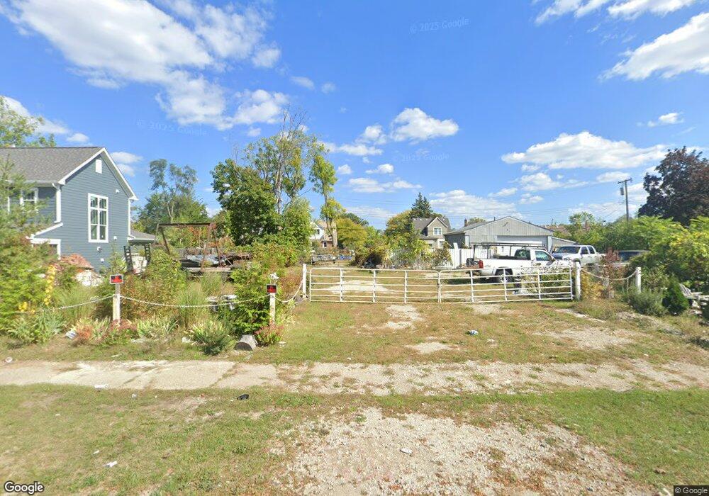 21310 Westview Ave, Ferndale, MI 48220 - photo 1