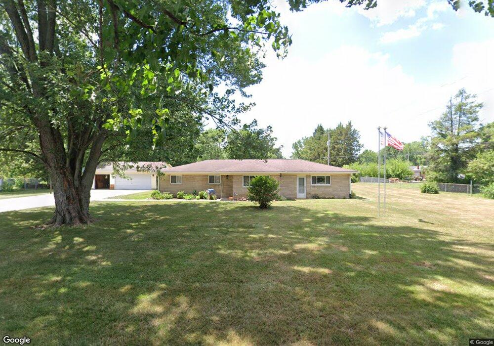 824 Wayside Dr, Plainfield, IN 46168 - photo 1