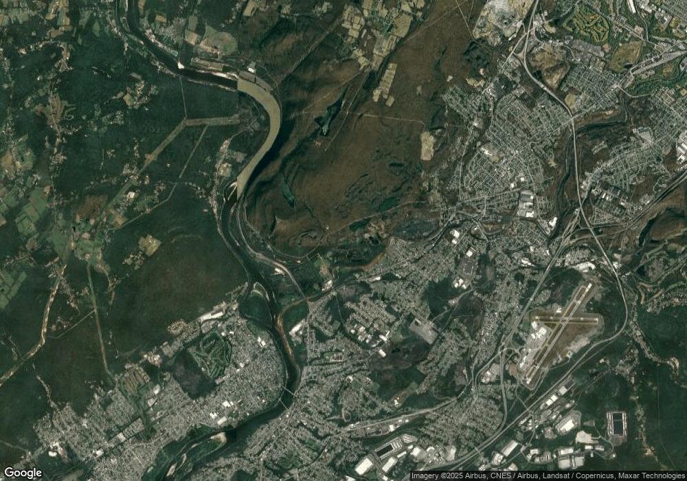 392 Laurelwoods Dr, Out of County, PA 18642 - photo 1