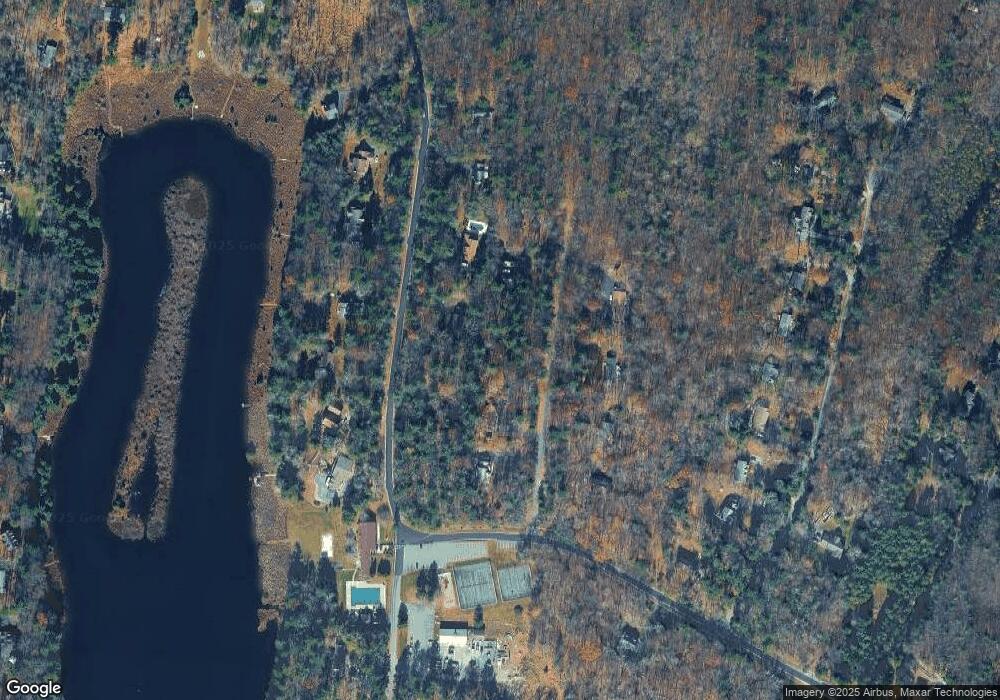 110 Snapdragon Ct, Milford, PA 18337 - photo 1