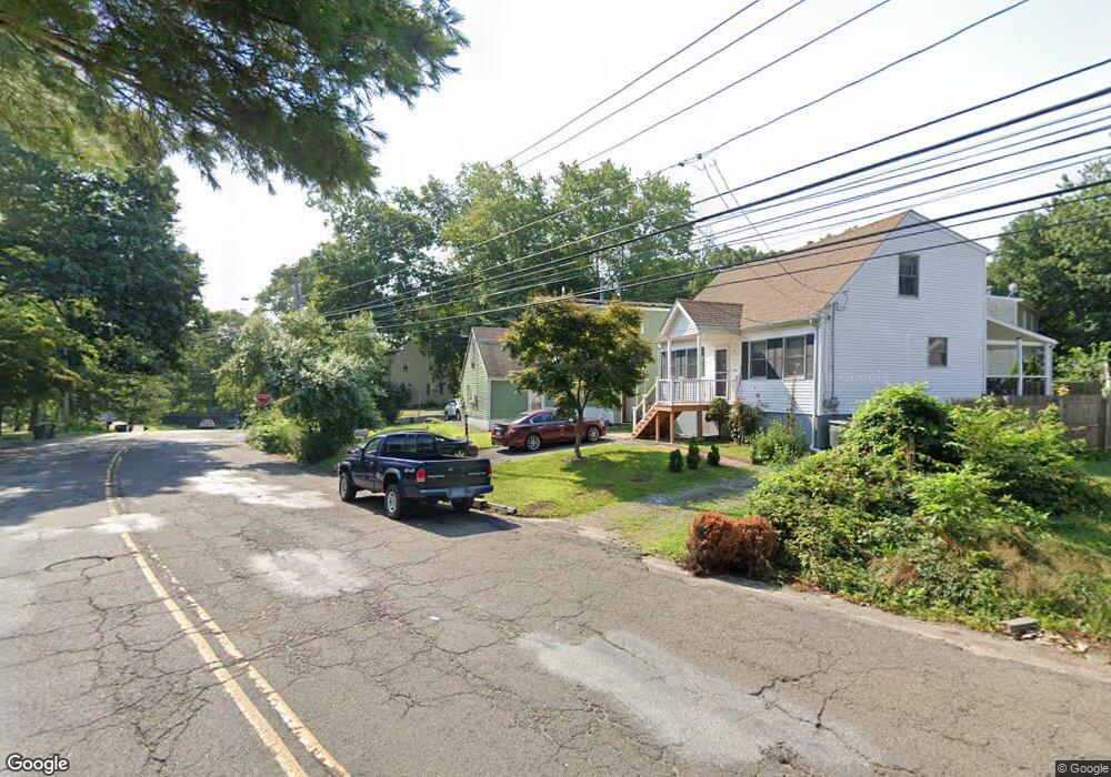 20 Red Oak Rd, Bridgeport, CT 06606 - photo 1