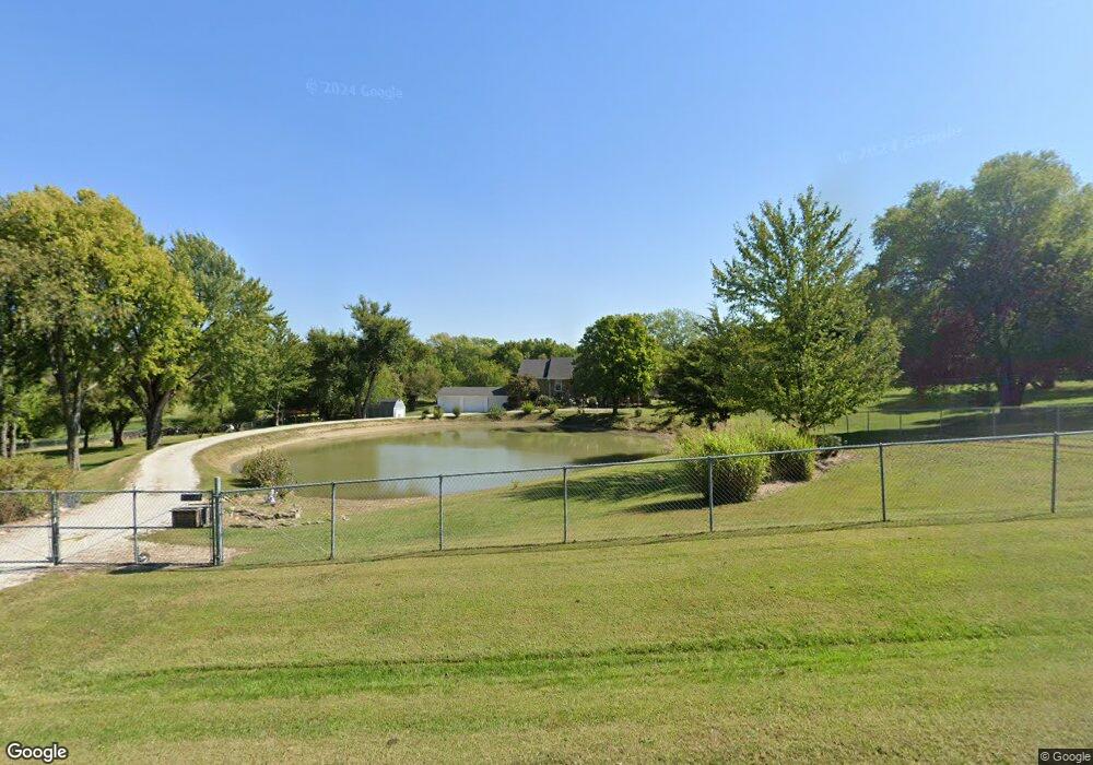 1007 N Jackson St, Raymore, MO 64083 - photo 1