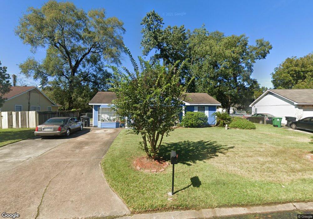7425 Claiborne St, Houston, TX 77016 - photo 1