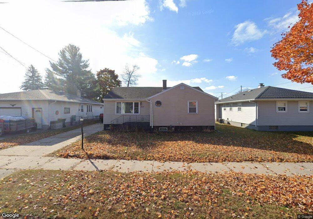 2517 13th St, Two Rivers, WI 54241 - photo 1