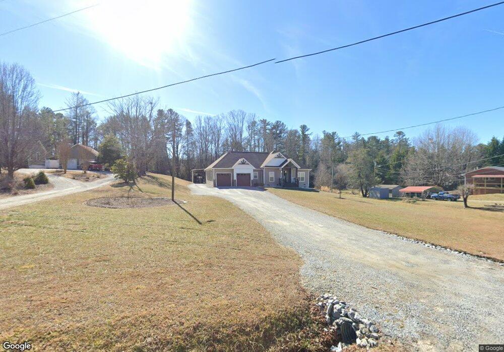 428 Old Sunset Hill Rd, Hendersonville, NC 28792 - photo 1