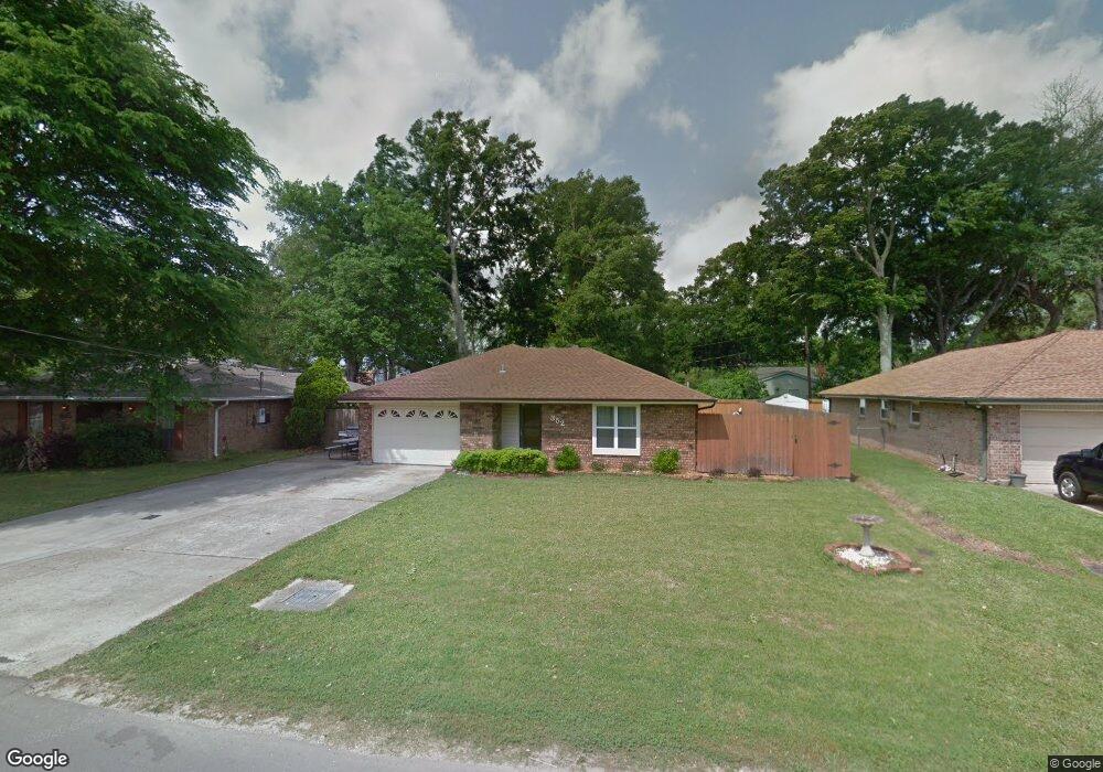 352 Davis Dr, Luling, LA 70070 - photo 1