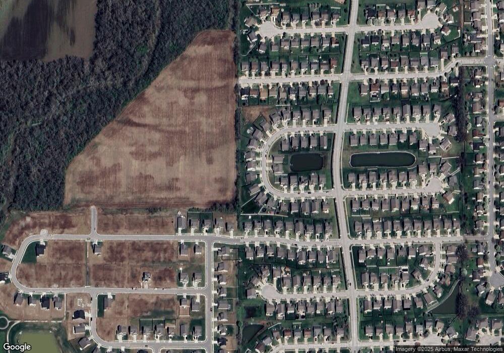 1612 Woodside Cir, Franklin, IN 46131 - photo 1