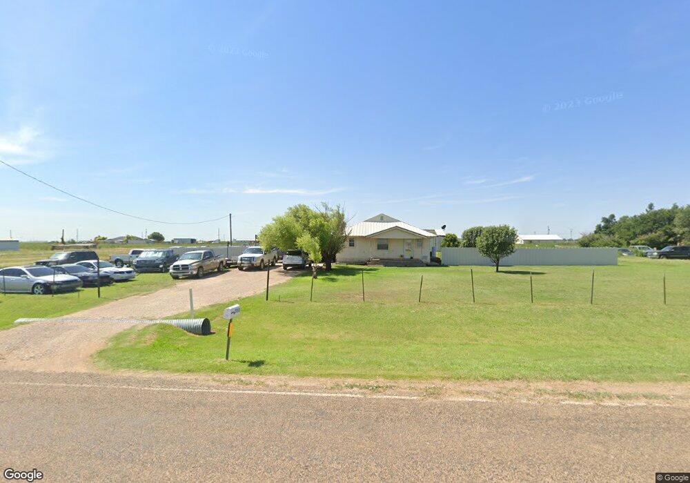 1606 E 34th St, Plainview, TX 79072 - photo 1