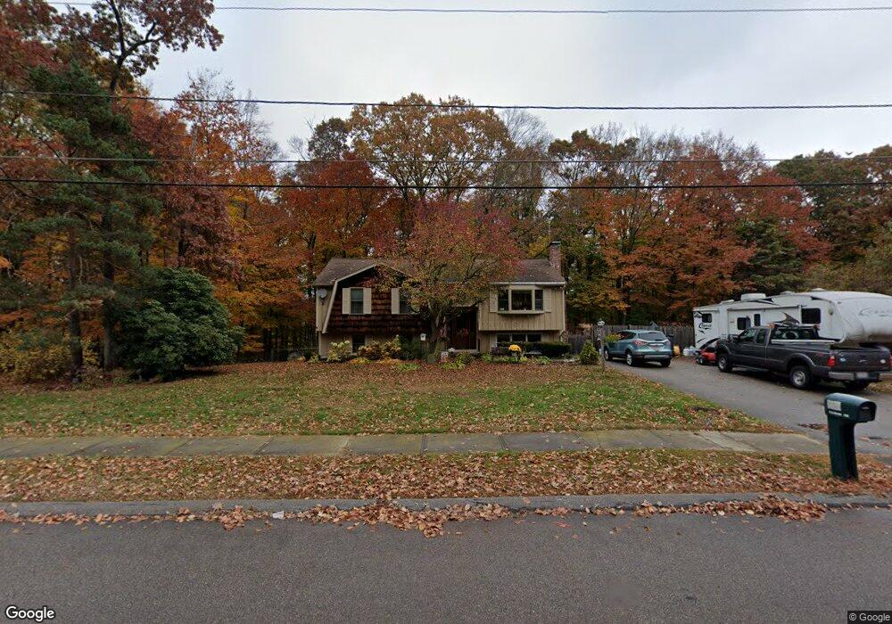 235 Irondequoit Rd, Franklin, MA 02038 - photo 1