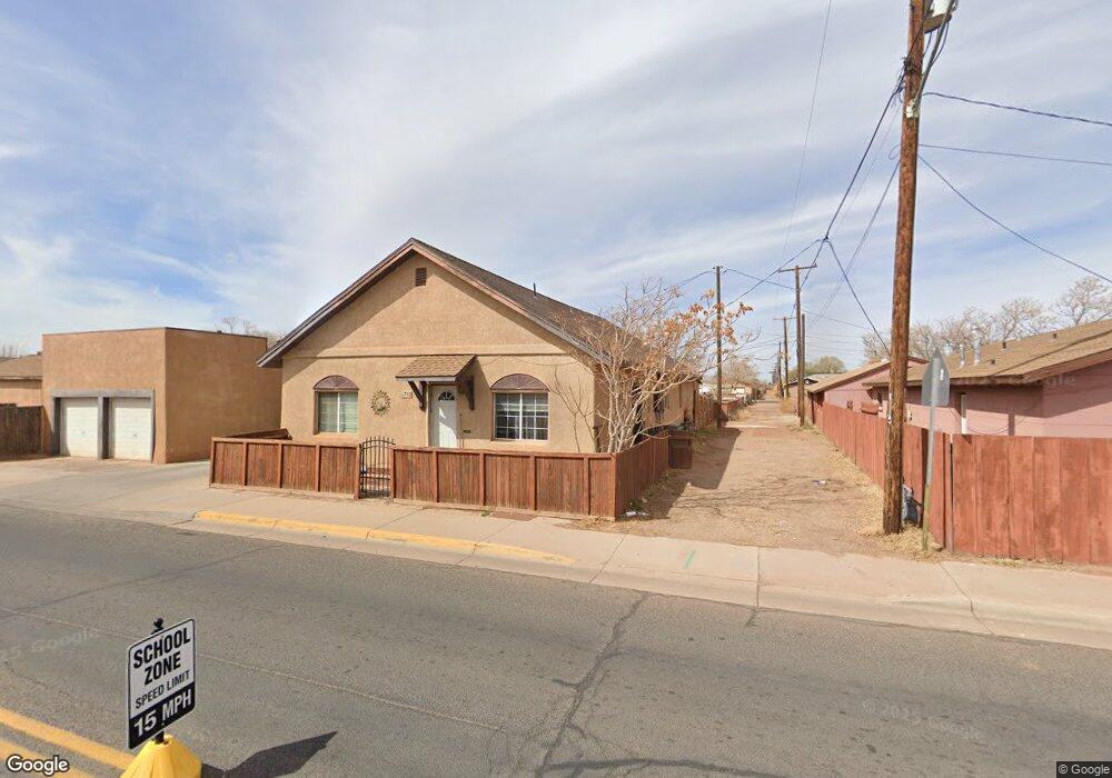 711 N Berry Ave, Winslow, AZ 86047 - photo 1