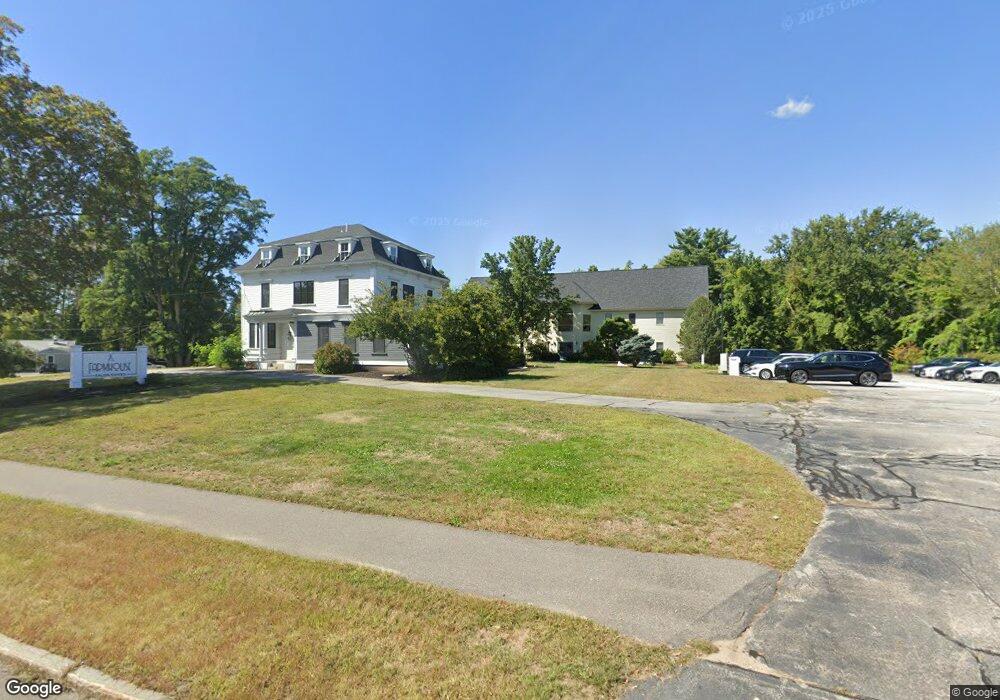 604 Daniel Webster Hwy unit 106, Merrimack, NH 03054 - photo 1