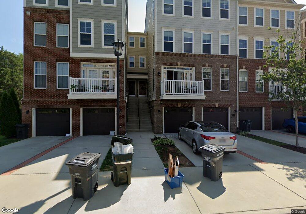 25204 Briargate Terrace, Chantilly, VA 20152 - photo 1