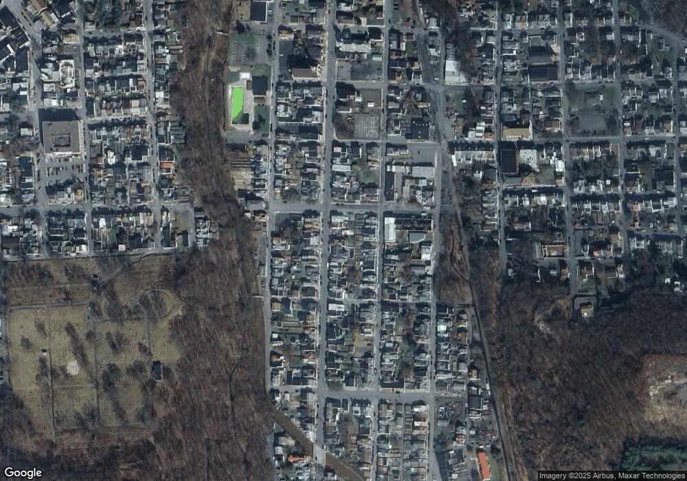 17 S Shamokin St, Shamokin, PA 17872 - photo 1