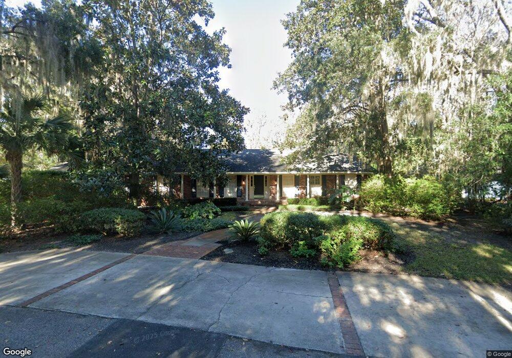 202 Dunbar Dr, Saint Simons Island, GA 31522 - photo 1