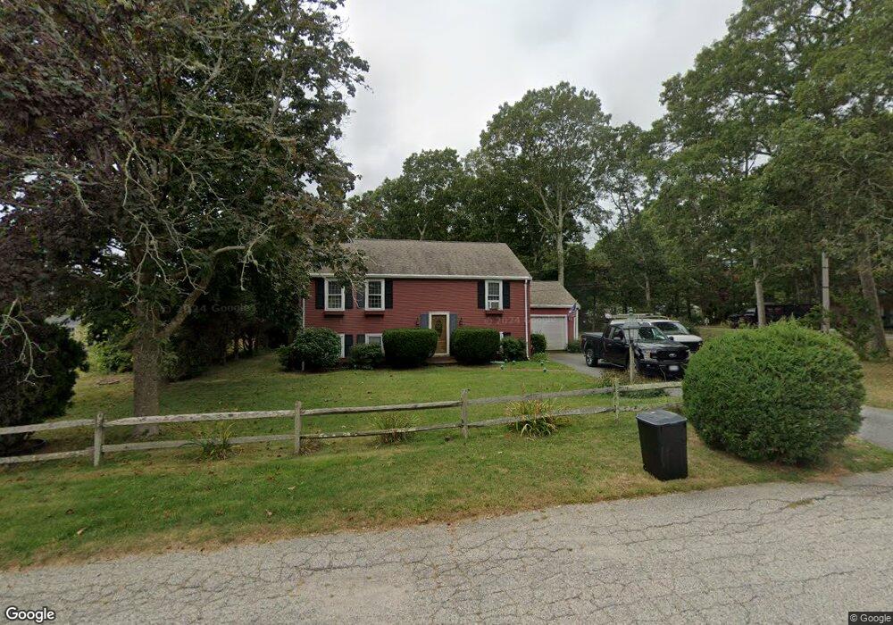 3 Canterbury Ln, East Falmouth, MA 02536 - photo 1