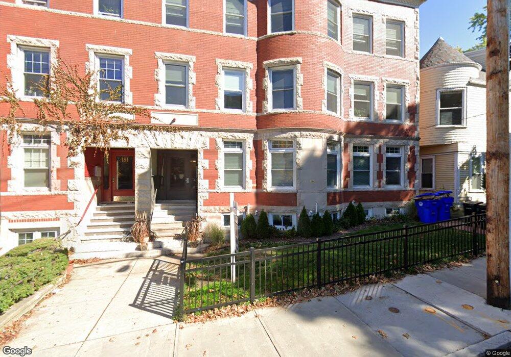 177 Winthrop Rd unit 8, Brookline, MA 02445 - photo 1