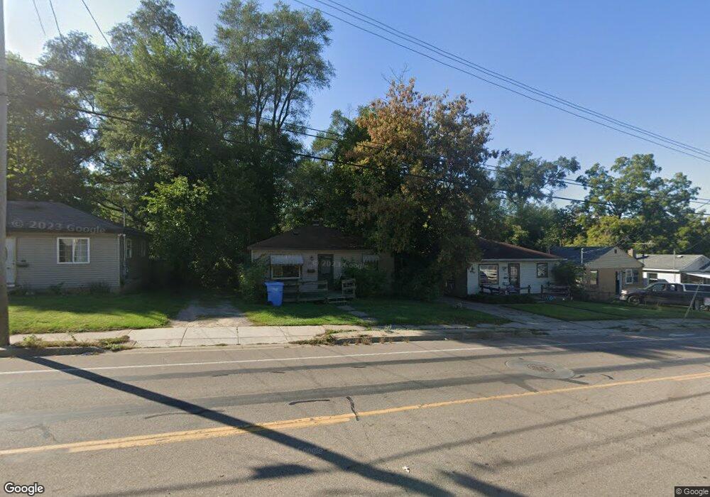 1523 N Mlk Blvd, Lansing, MI 48915 - photo 1