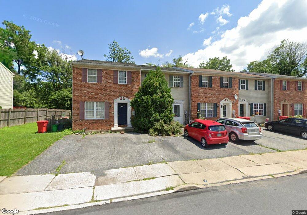 423 Old Forge Dr, Bath, PA 18014 - photo 1