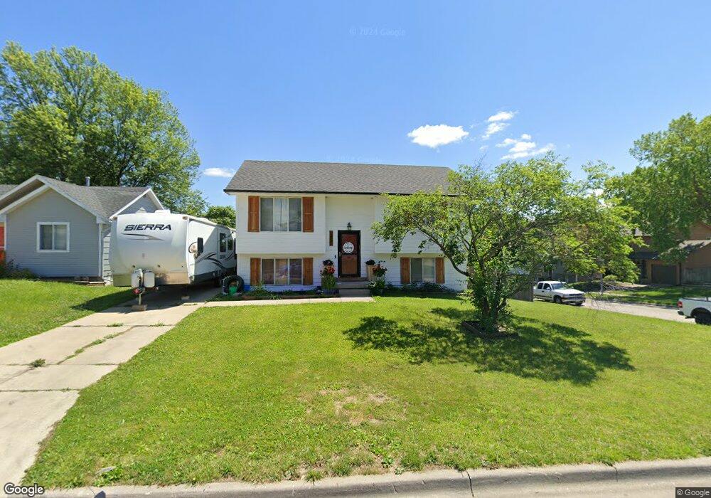 2451 SE 18th Ct, Des Moines, IA 50320 - photo 1