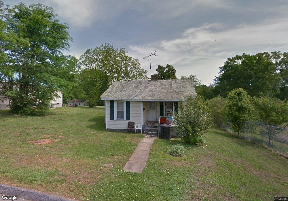 518 Poplar St, Statesville, NC 28677 - photo 1