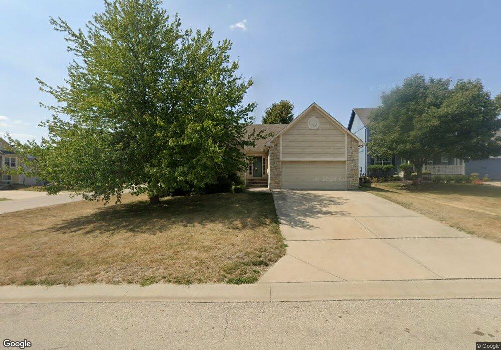 22495 St Francis St, Spring Hill, KS 66083 - photo 1
