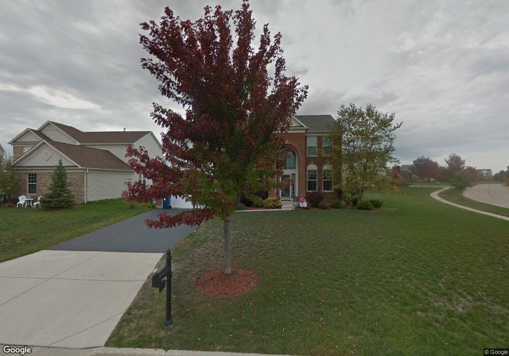 2 Tregonwell Ct, Algonquin, IL 60102 - photo 1