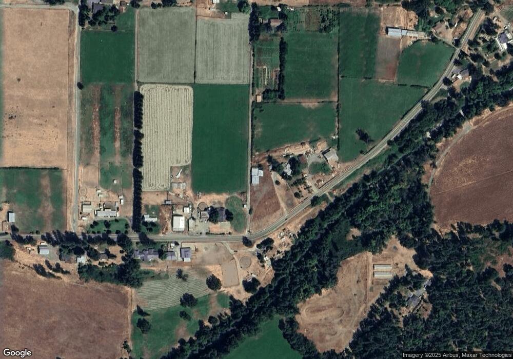 9615 E Evans Creek Rd, Rogue River, OR 97537 - photo 1