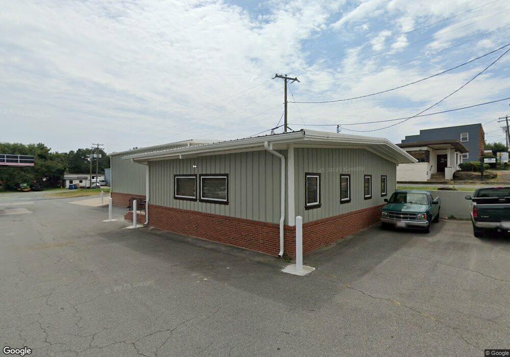 920 Harris St, Charlottesville, VA 22903 - photo 1