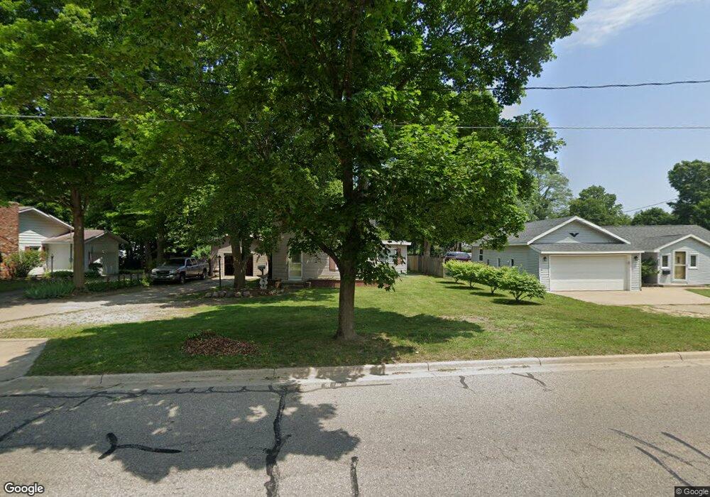 532 N Main St, Wayland, MI 49348 - photo 1