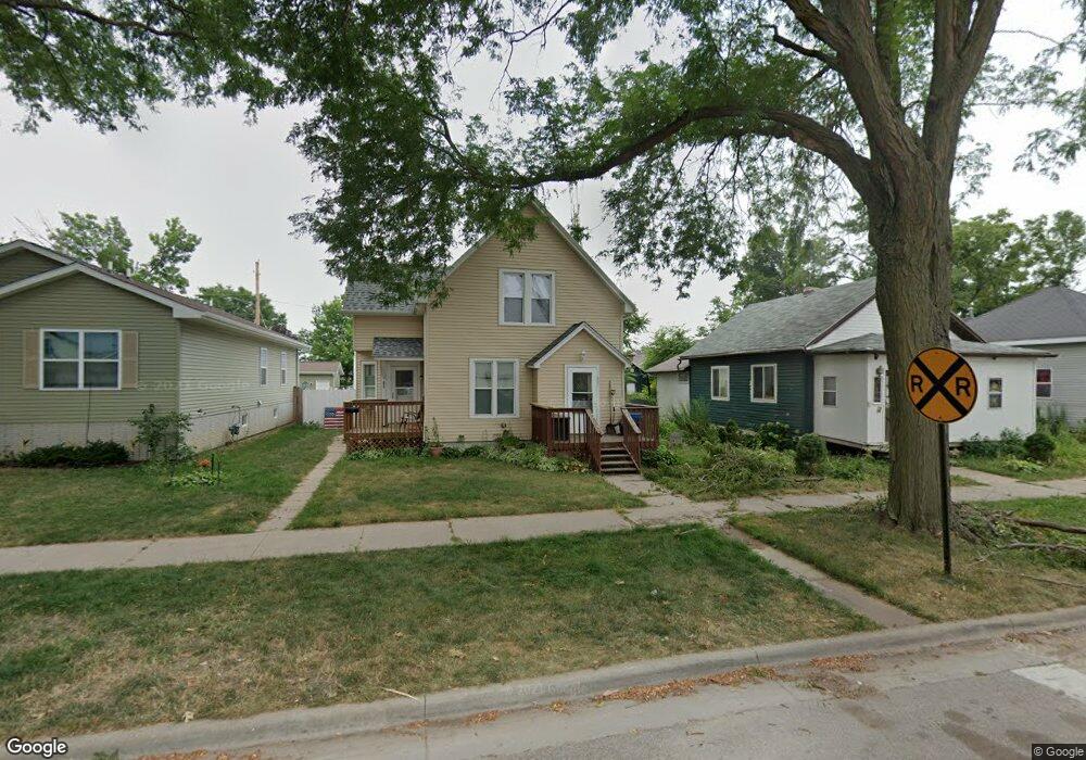 807 2nd Ave SW, Cedar Rapids, IA 52404 - photo 1