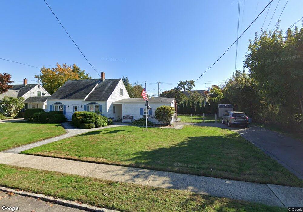 199 Dow Ave, Carle Place, NY 11514 - photo 1