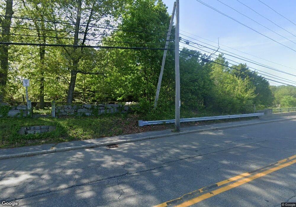 601 Phenix Ave, Cranston, RI 02920 - photo 1