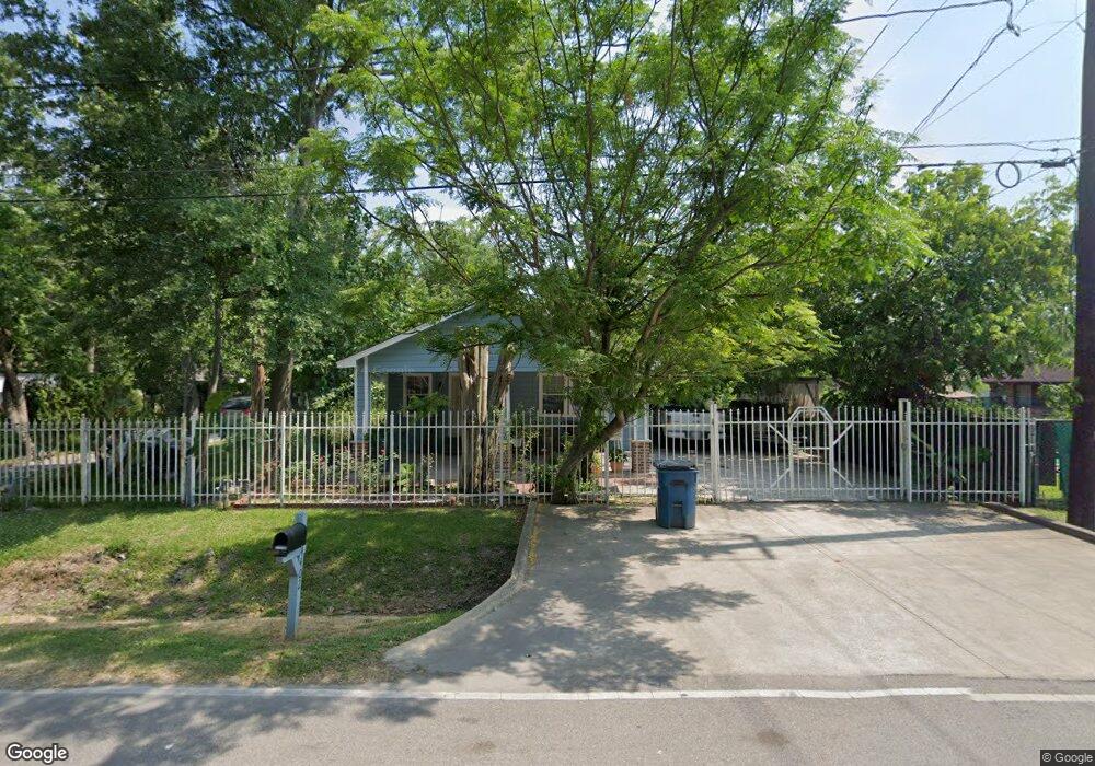 4402 Hartwick Rd, Houston, TX 77093 - photo 1