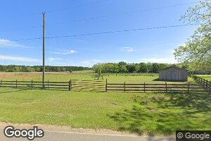 3562 Old Albany Rd, Doerun, GA 31744