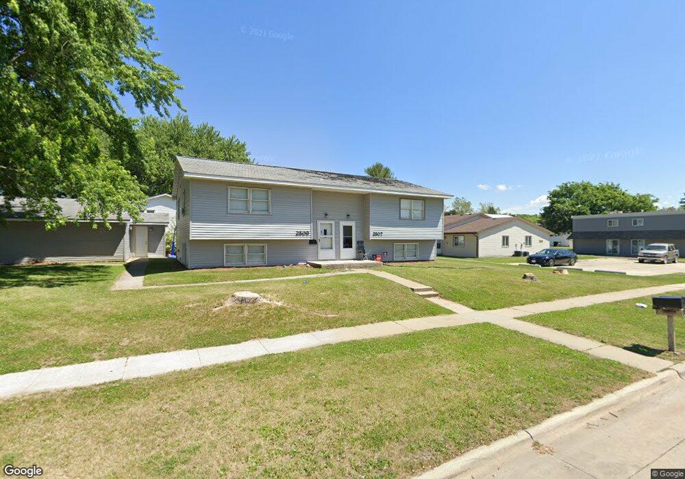 2507 W 4th St unit 2509, Cedar Falls, IA 50613 - photo 1