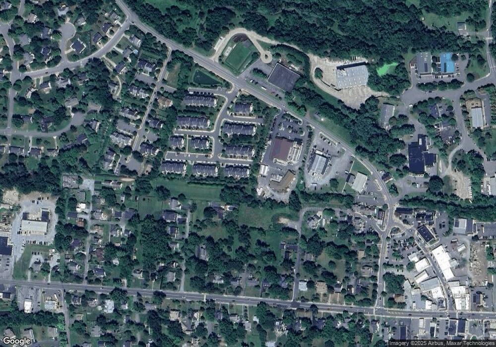 203 Croft Square, Purcellville, VA 20132 - photo 1