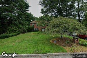4 Claremont Ct, Smithtown, NY 11787